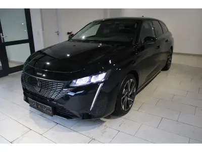 Gebraucht Peugeot 308 SW Allure 131 PS (96 kW) 2025 Schwarz Kombi