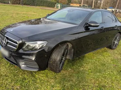 Usata Mercedes E350 AMG 258 CV (189 kW) 2016 Nero Berlina