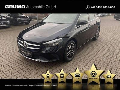Lack kosmosschwarz Gebraucht 2020 Mercedes B250e Van / Kleinbus | 27.430 € (Etwas zu teuer)