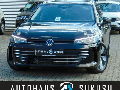 Gebraucht VW Passat Business 150 PS (110 kW) 2025 Schwarz Kombi