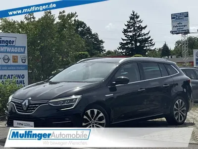 Gebraucht Renault Mégane GrandTour Techno 140 PS (102 kW) 2023 Blackpearlschwarz Kombi