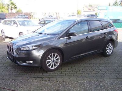 gebraucht Ford Focus Titanium