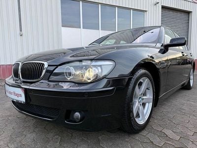 Second-hand BMW 730 M Sport 231 CP (169 kW) 2005 Negru Berlinǎ