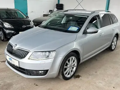 Gebraucht Skoda Octavia Elegance 150 PS (110 kW) 2013 Silber Kombi