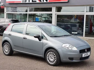 Gebraucht Fiat Punto Pop 69 PS (50 kW) 2012 Grau Kleinwagen