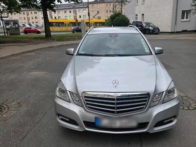Mercedes E300