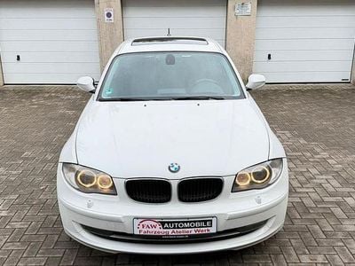 Gebraucht BMW 120 Advantage 170 PS (125 kW) 2011 Weiß Kleinwagen