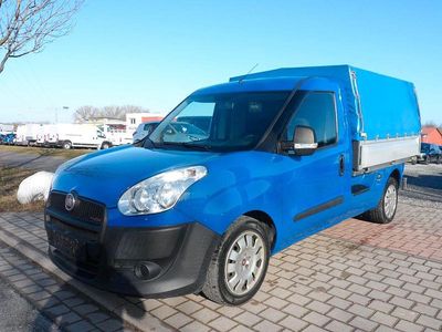 Gebraucht Fiat Doblò 135 PS (99 kW) 2014 Blau Van / Kleinbus