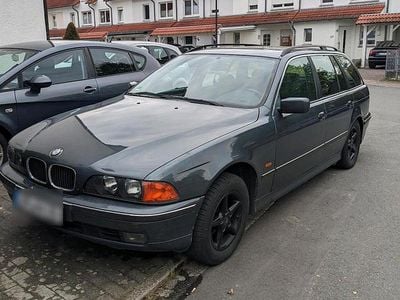 Usata BMW 520 150 CV (110 kW) 2000 Grigio Station wagon