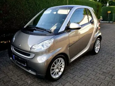 Gebraucht Smart ForTwo Coupé 71 PS (52 kW) 2012 Grau Coupé