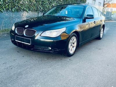 BMW 523