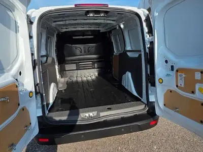 Gebraucht Ford Transit Connect 101 PS (74 kW) 2021 Weiß Van / Kleinbus