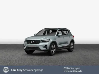 Neu Volvo XC40 Core 163 PS (119 kW) 2026 Blau SUV