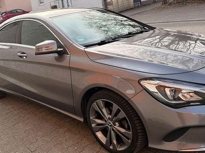 Gebraucht Mercedes CLA180 Edition 122 PS (89 kW) 2018 Grau Limousine