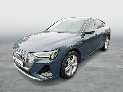 Gebraucht Audi e-tron Sportback S-Line 300 kW (408 PS) 2022 Plasmablau metallic SUV