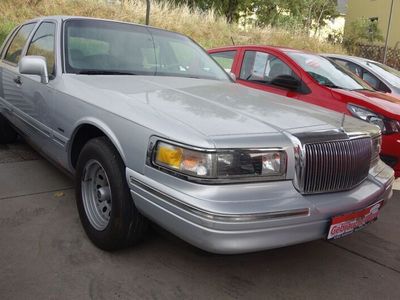 gebraucht Lincoln Town Car 