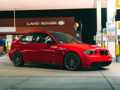 Rot Gebraucht 2002 BMW 325 Performance Coupé | 9.500 € (Etwas zu teuer)