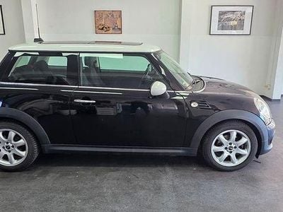 Gebraucht Mini Cooper 122 PS (89 kW) 2010 Schwarz Kleinwagen