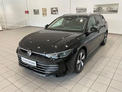 Second-hand VW Passat Business 150 CP (110 kW) 2024 Negru Break