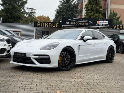 Porsche Panamera Turbo