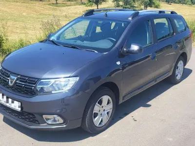 Gebraucht Dacia Logan MCV Essentiel 101 PS (74 kW) 2020 Grau Kombi