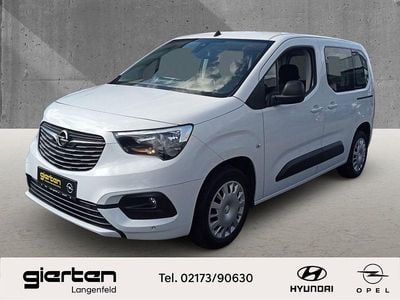 Second-hand Opel Combo Life Edition 110 CP (80 kW) 2023 Alb Monovolum