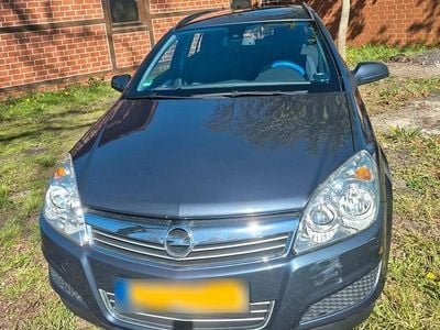 Usata Opel Astra 110 CV (80 kW) 2008 Blu Station wagon