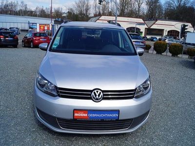 Gebraucht VW Touran Comfortline 140 PS (102 kW) 2013 Silber Van / Kleinbus