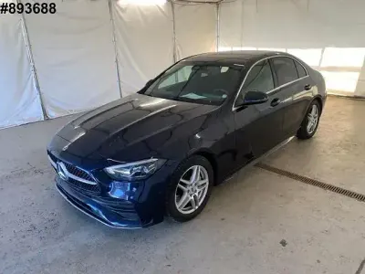 Gebraucht Mercedes C200 AMG 204 PS (150 kW) 2022 Cavansitblau  metalliclack Limousine