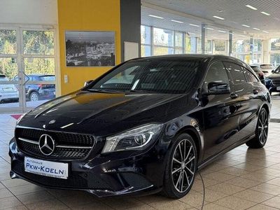 Gebraucht Mercedes CLA200 Shooting Brake Night 136 PS (100 kW) 2016 Violet Kombi