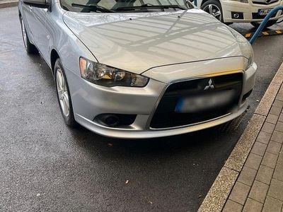 Silber Gebraucht 2010 Mitsubishi Lancer Limousine | 3.000 €