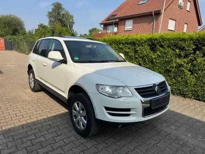 Gebraucht VW Touareg 239 PS (175 kW) 2009 Weiß SUV