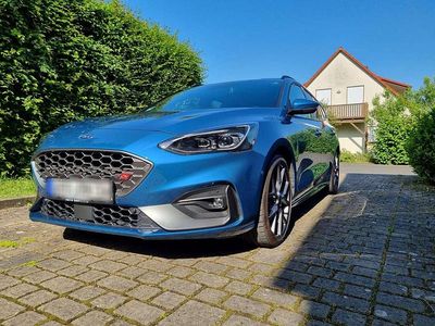 Blau Gebraucht 2020 Ford Focus S Kombi | 25.490 € (Etwas zu teuer)