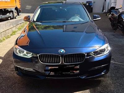 Usata BMW 320 Performance 184 CV (135 kW) 2013 Blu Station wagon