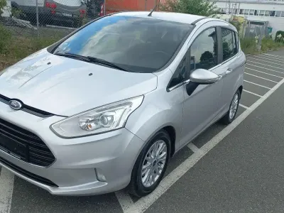 Gebraucht Ford B-MAX Titanium 101 PS (74 kW) 2013 Silber Van / Kleinbus