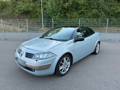 Gebraucht Renault Mégane Coupé 135 PS (99 kW) 2004 Grau Coupé