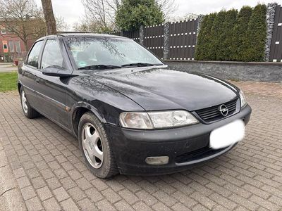 Gebraucht Opel Vectra 100 PS (73 kW) 1998 Schwarz Limousine