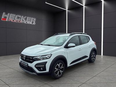 Second-hand Dacia Sandero Comfort 101 CP (74 kW) 2021 Alb Hatchback