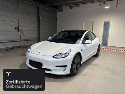 Weiß Gebraucht 2021 Tesla Model 3 RWD Limousine | 26.900 € (Fairer Preis)