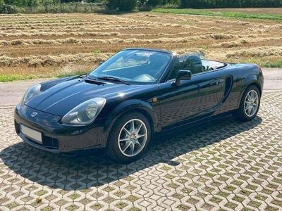 Gebraucht Toyota MR2 140 PS (102 kW) 2001 Schwarz Cabrio