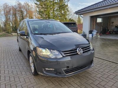 Grau Gebraucht 2013 VW Sharan Life Van / Kleinbus | 12.500 € (Fairer Preis)