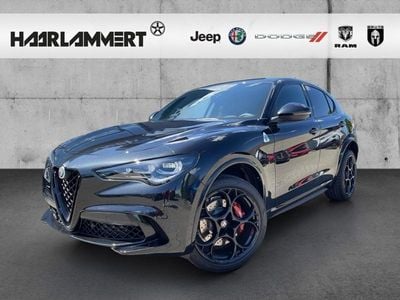 Neu Alfa Romeo Stelvio Quadrifoglio 519 PS (381 kW) 2025 Schwarz SUV