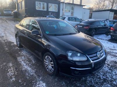 gebraucht VW Jetta V 1.6 85kw Comfortline *Sitzheizung*Klima*