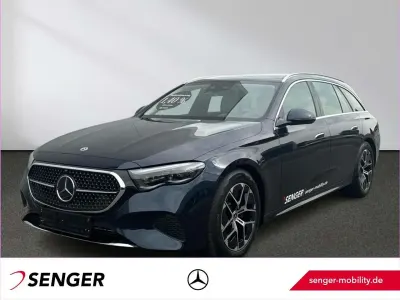 Gebraucht Mercedes E200 Avantgarde 163 PS (119 kW) 2026 Lack nautikblau Kombi