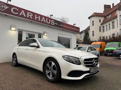 Gebraucht Mercedes E200 Avantgarde 150 PS (110 kW) 2019 Weiß Limousine