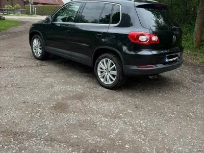 Używany VW Tiguan Track & Field 170 KM (125 kW) 2008 Czarny SUV