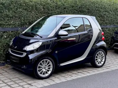 Gebraucht Smart ForTwo Coupé 71 PS (52 kW) 2012 Schwarz Coupé