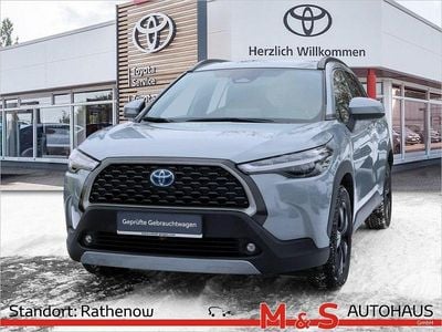 Manhattangrau metallic Gebraucht 2022 Toyota Corolla Cross Team SUV | 27.990 € (Fairer Preis)