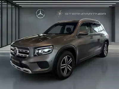 Gebraucht Mercedes GLB200 Style 163 PS (119 kW) 2020 Grau SUV