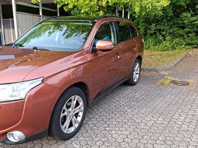 Orange Gebraucht 2012 Mitsubishi Outlander SUV | 7.000 € (Teuer)